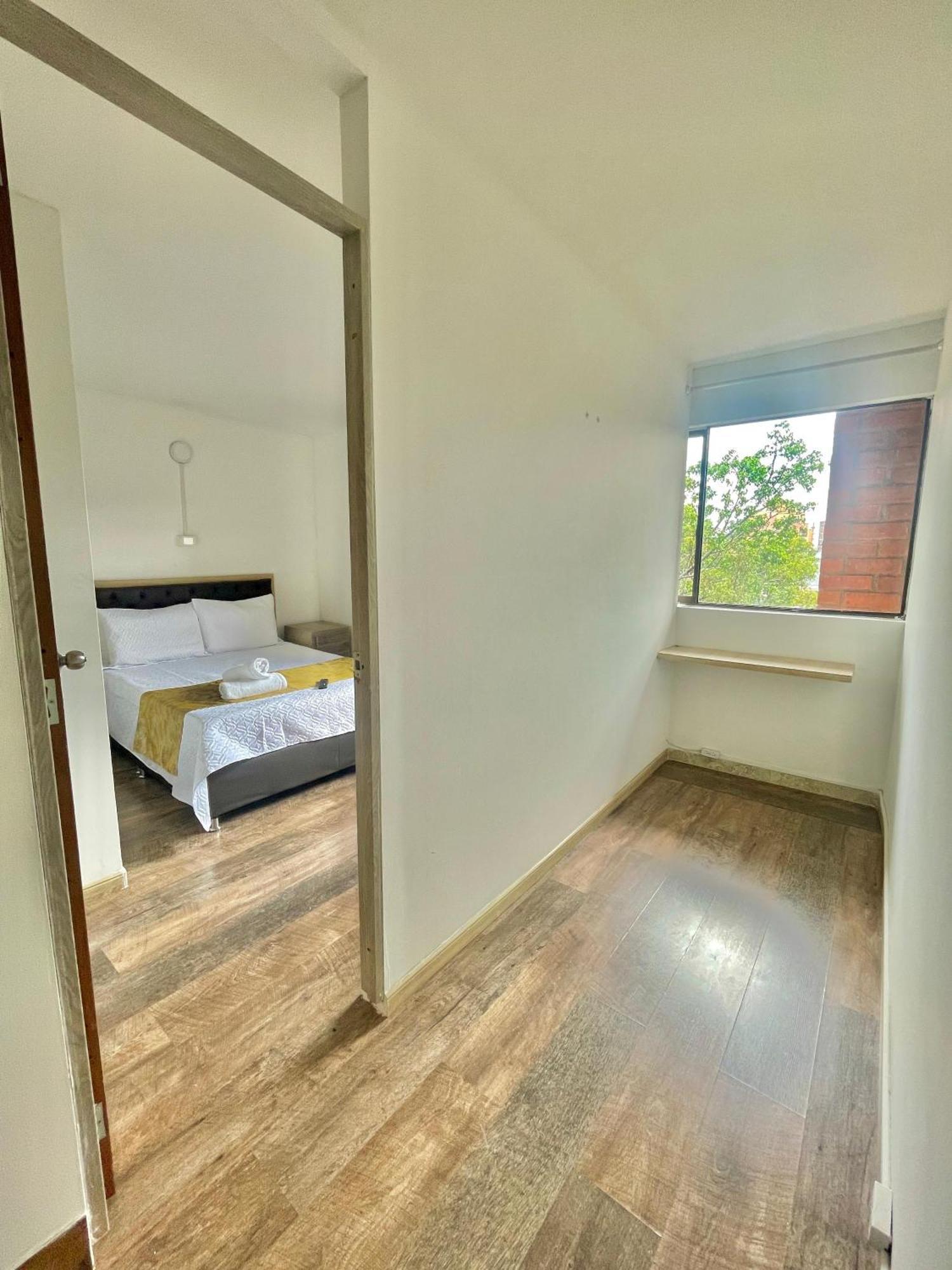 Hotel Torre Primavera Medellín Esterno foto