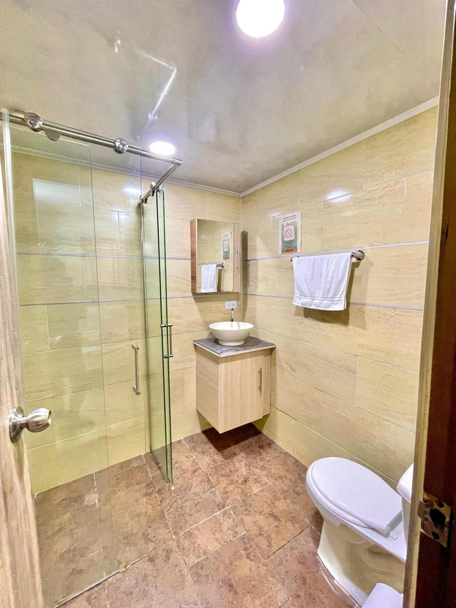 Hotel Torre Primavera Medellín Esterno foto